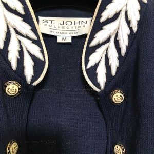 St. John Collection by Marie Gray size Medium.